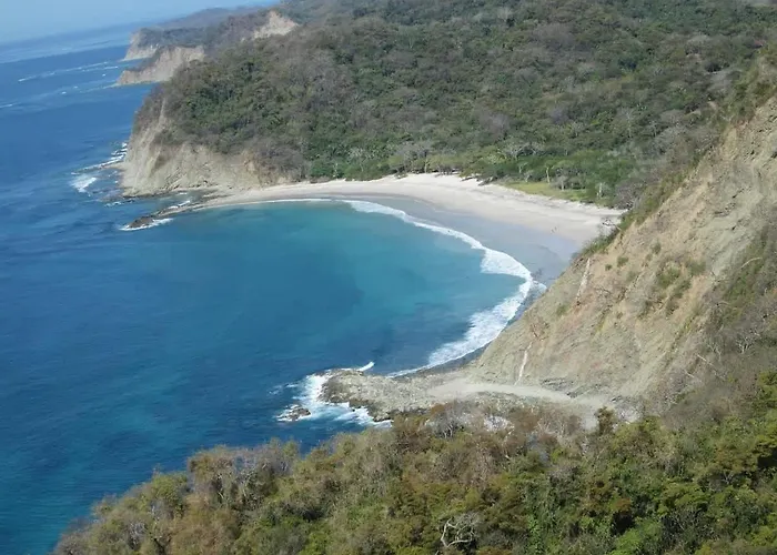 Tree House Ocean Front Unit #2 Сasa de vacaciones *