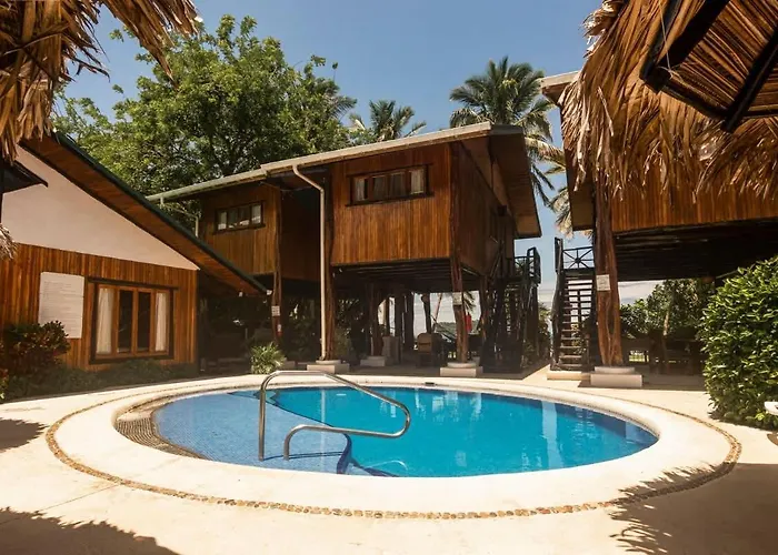 Сasa de vacaciones Tree House Ocean Front Unit #2 Sámara